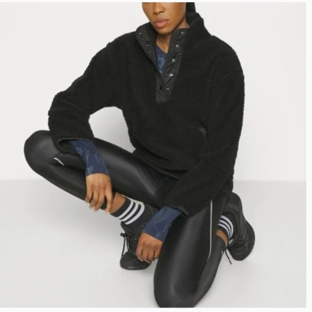 Athleta Cozy Snap Sherpa Sweatshirt